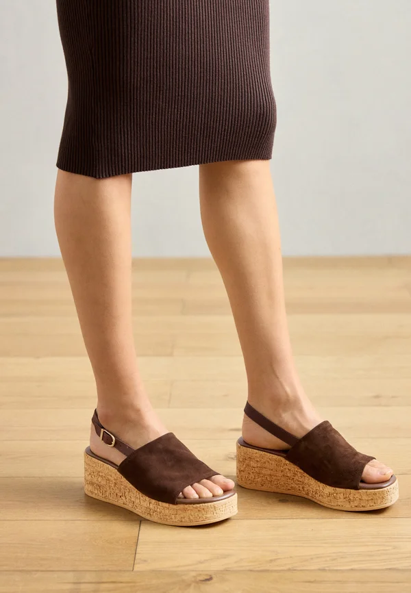 Keilsandalette - mocca