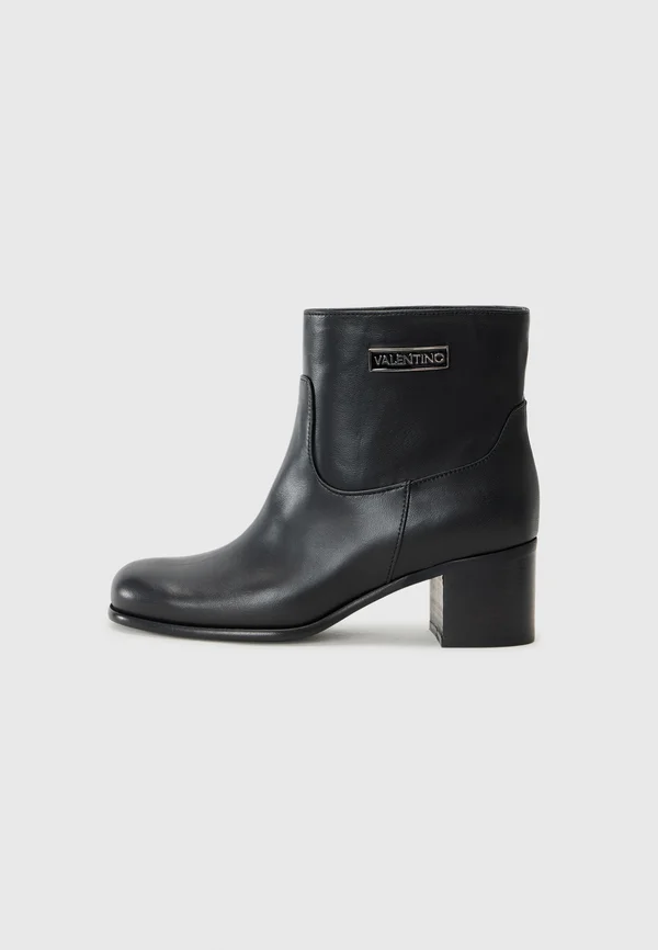 Keilstiefelette - black