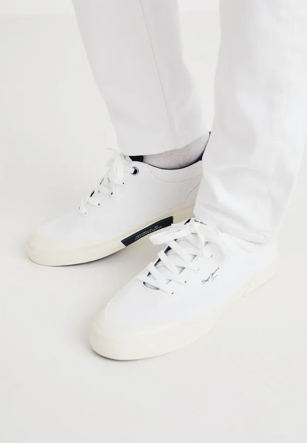 KENTON SERIE - Sneaker low - white