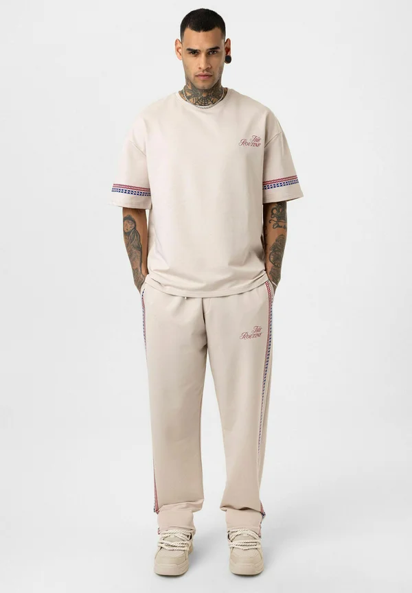 KEVIN SET - T-Shirt print - bone