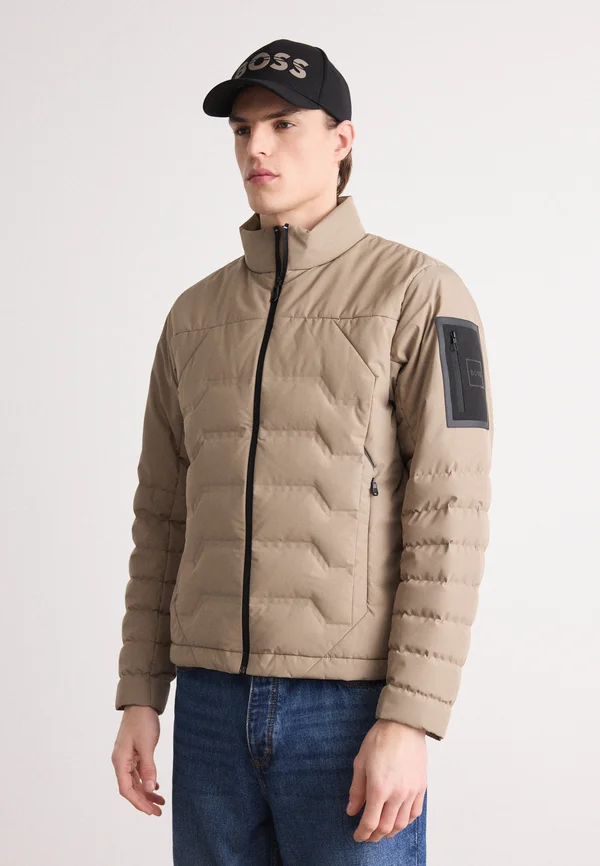 KHARAN - Daunenjacke - light pastel green