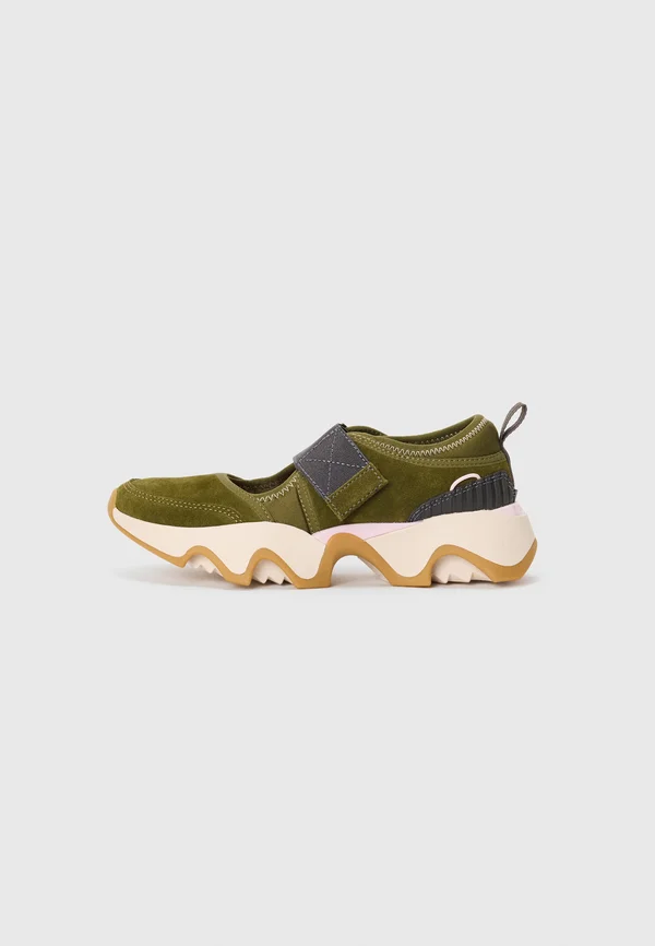 KINETIC IMPACT II - Sneaker low - utility green/gum
