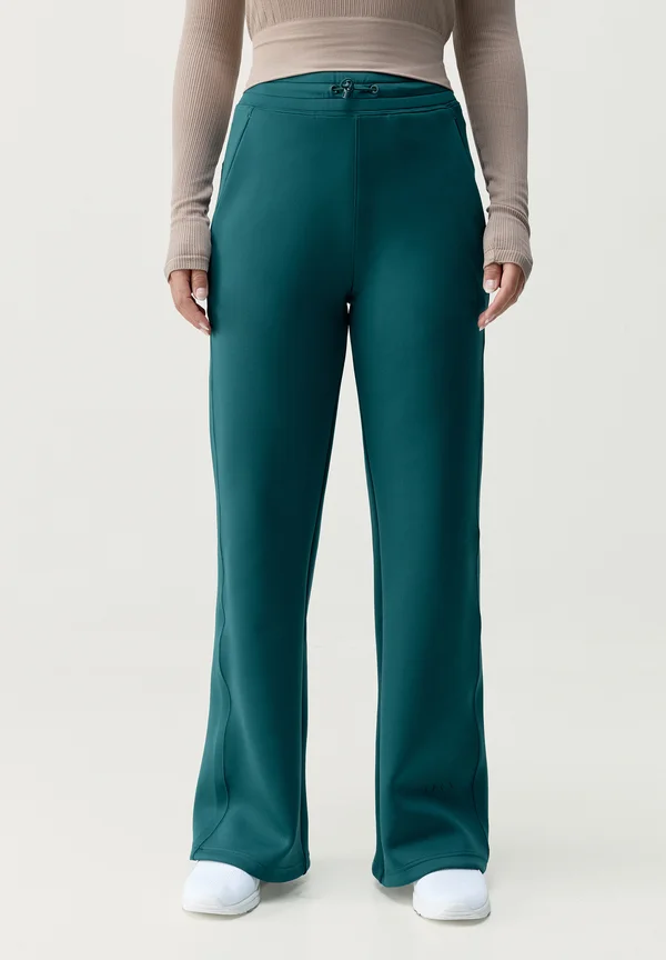 KIOKO - Stoffhose - verde oscuro