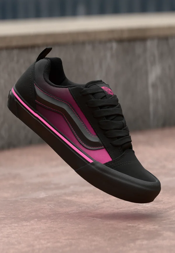 KNU SKOOL UNISEX - Skateschuh - black/raspberry radiance