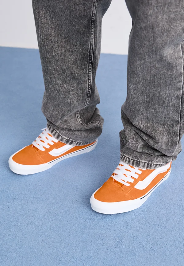 KNU SKOOL UNISEX - Skateschuh - neon orange