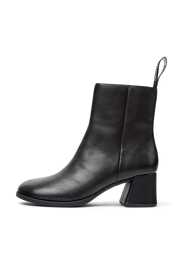 KORA - Stiefelette - schwarz
