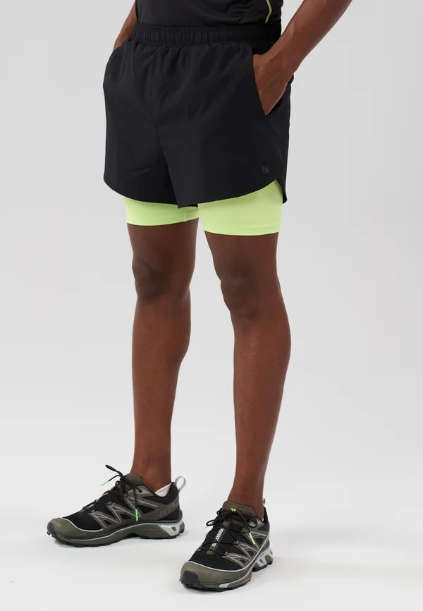 Kurze Sporthose - black