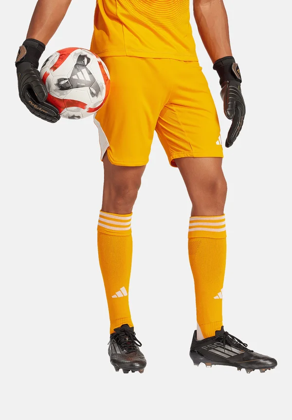 Kurze Sporthose - orange