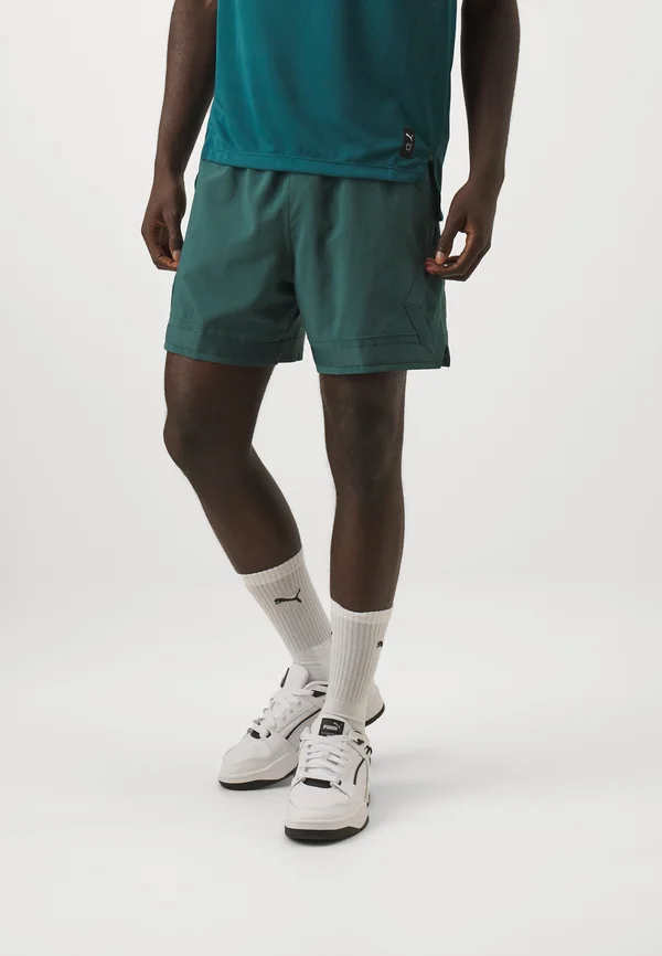 Kurze Sporthose - oxidized green