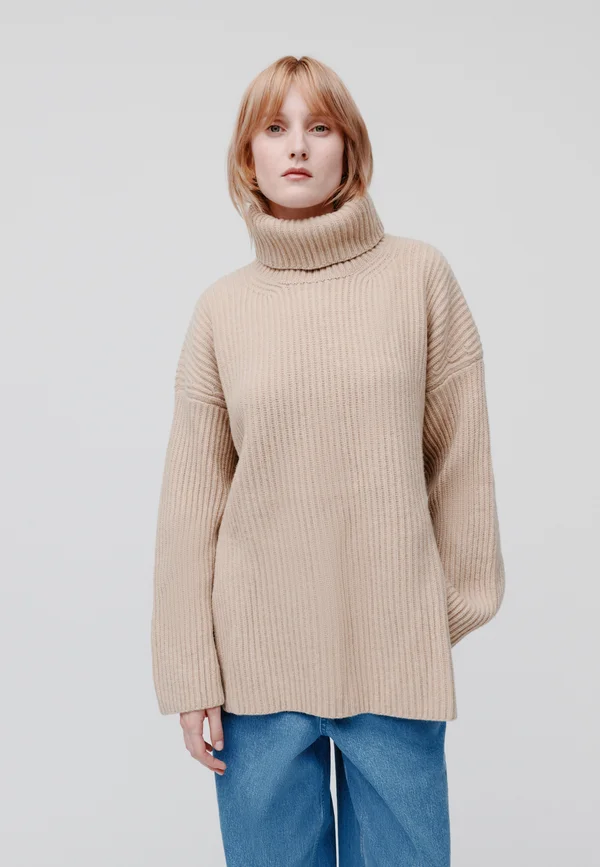 KYOMI ANN - Strickpullover - light camel