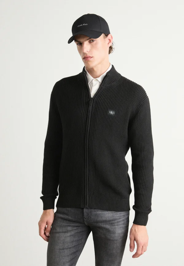 LABEL ZIP THROUGH SWEATER - Strickjacke - black