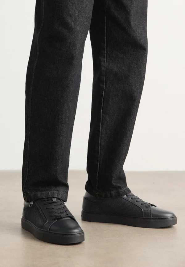 LACE UP ZIP MONO - Sneaker low - triple black