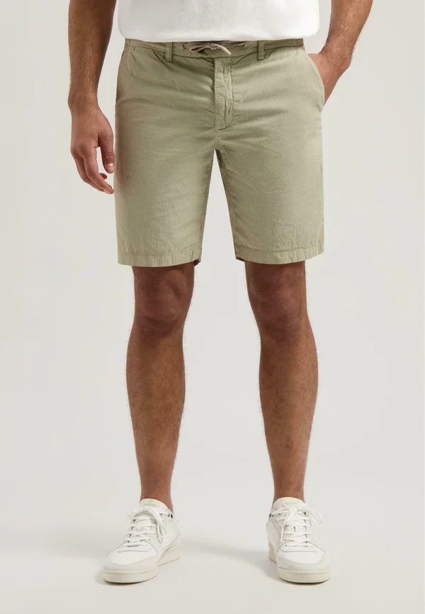 LANCASTER SEER STRIPE - Shorts - timber wolf