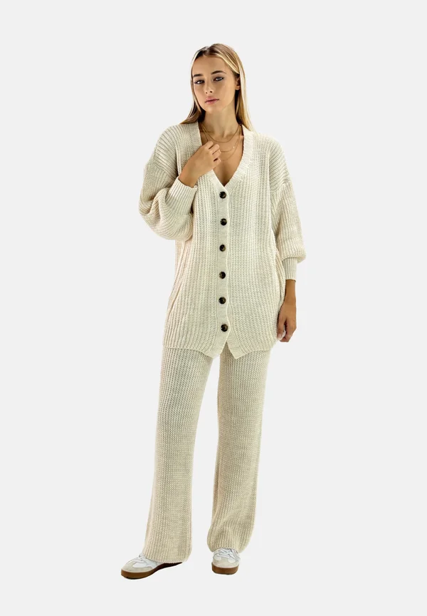 LANGESSET  - Strickjacke - beige