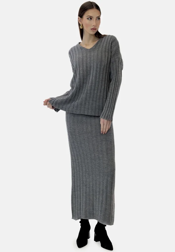 LANGESSET - Strickpullover - grau