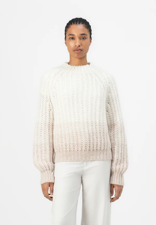 LARELYA - Strickpullover - beige
