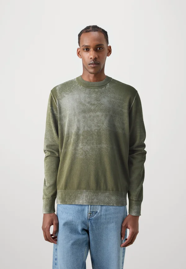 LARENCE - Strickpullover - olive