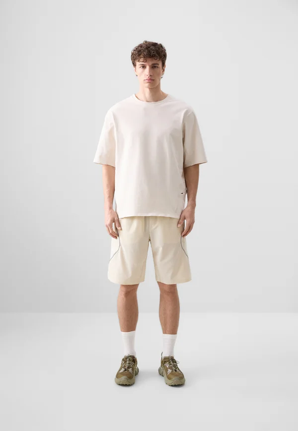 LATITUDE FLIGHT TEE - T-Shirt basic - mist