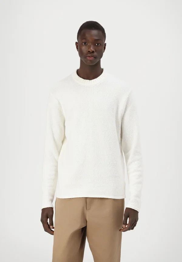 LEANDO - Strickpullover - ecru