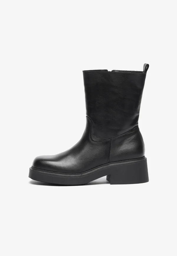 LEATHER - Keilstiefelette - black