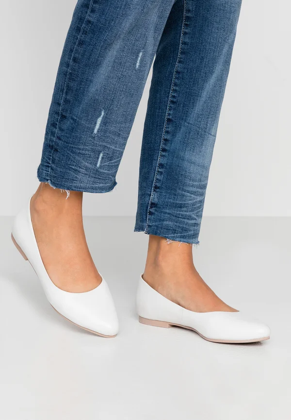 LEATHER - Klassischer Ballerina - white