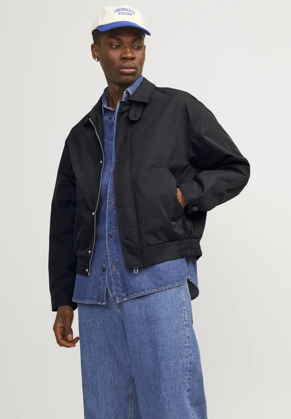 Leichte Jacke - black