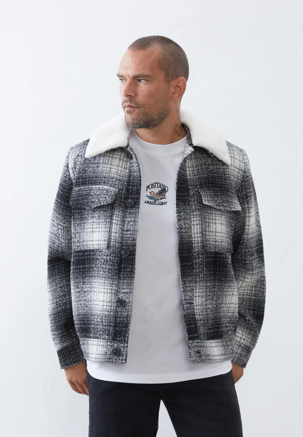 Leichte Jacke - black