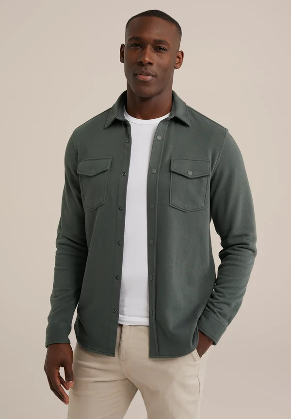 Leichte Jacke - green