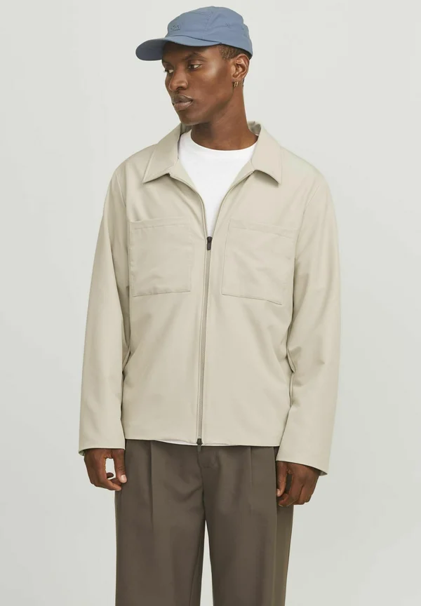 Leichte Jacke - moonbeam