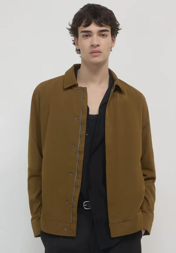 Leichte Jacke - tabacco