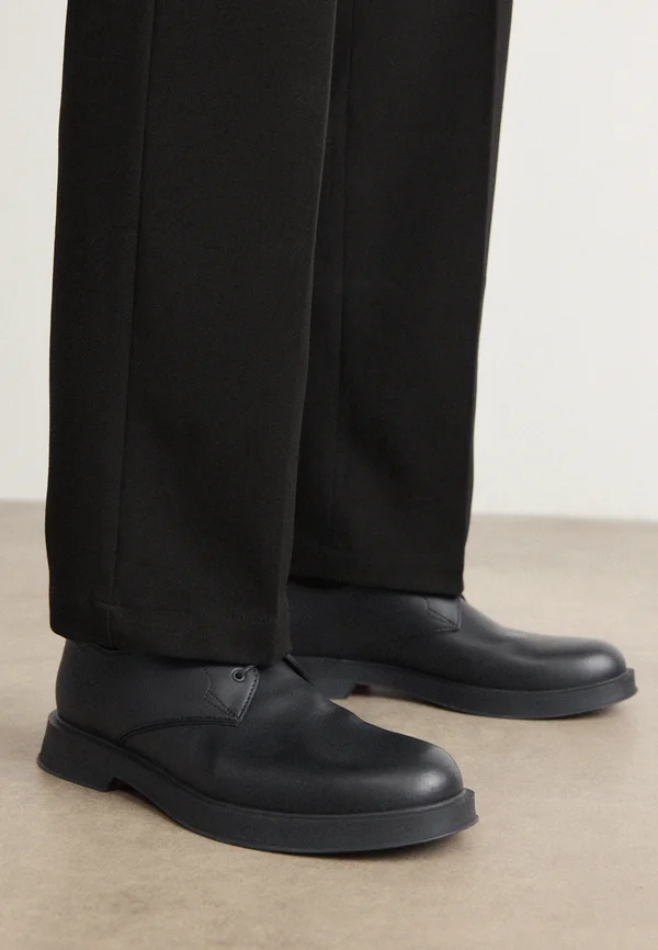 LENNER - Business-Schnürer - black