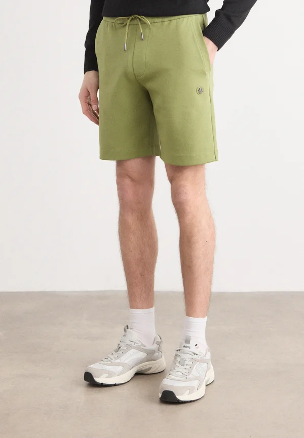 LEONI - Shorts - medium green