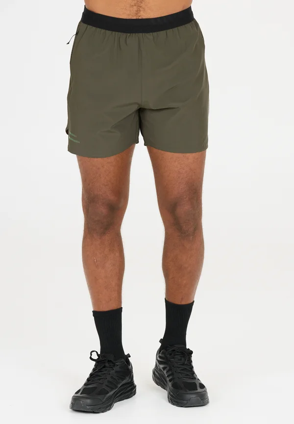 LETIC - Kurze Sporthose - kambaba