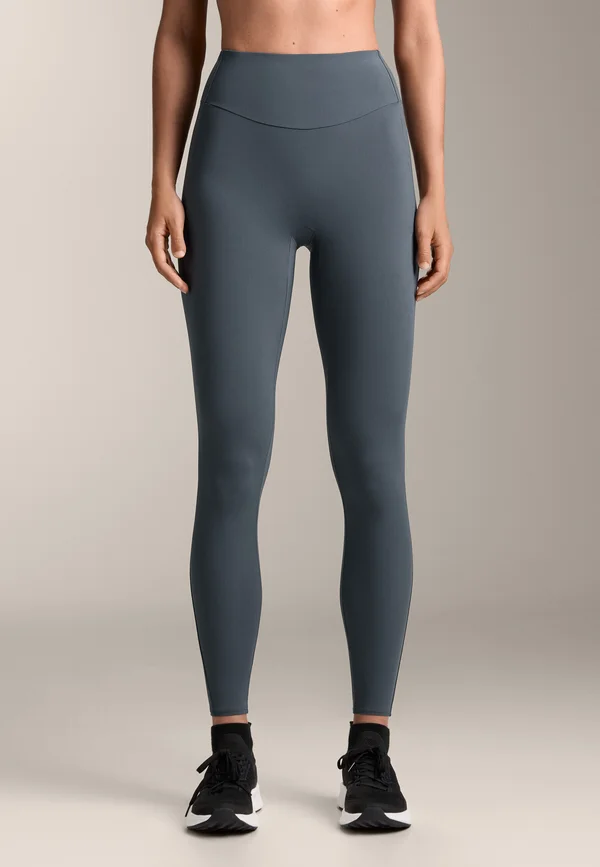 LIGHT-TOUCH HIGH RISE 65cm ANKLE-LENGTH WITH POCKETS - Leggings - Hosen - grey