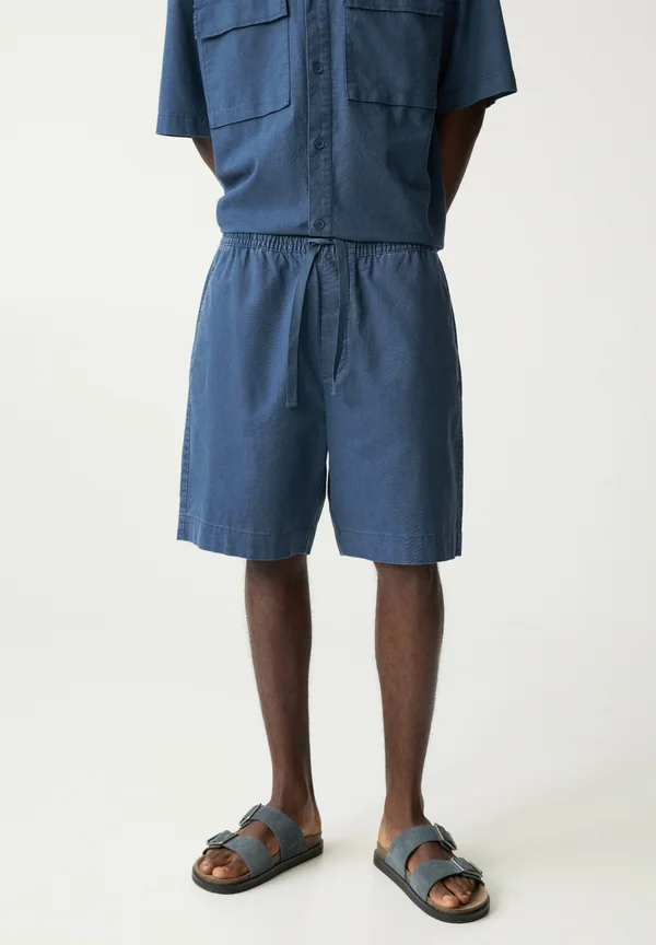 LINEN BLEND BERMUDA - Jogginghose - blue