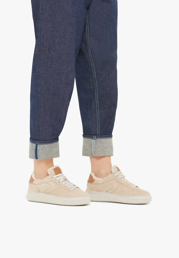 LIPARI FUR - Sneaker low - beige