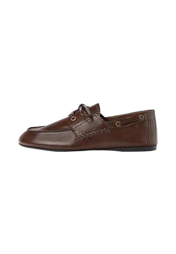 LOAFERS WITH STITCHING DETAIL - Bootsschuh - brown