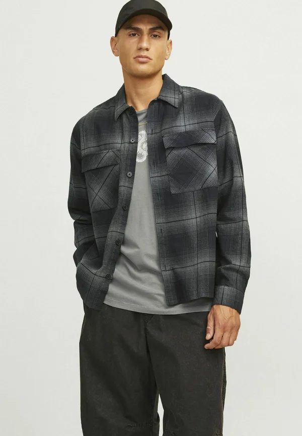 LOCKER GESCHNITTEN  - Leichte Jacke - urban chic