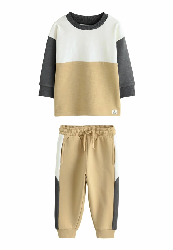 LONG SLEEVE SOFT TOUCH  AND JOGGERS SET  - REGULAR FIT - Trainingsanzug - neutral grey