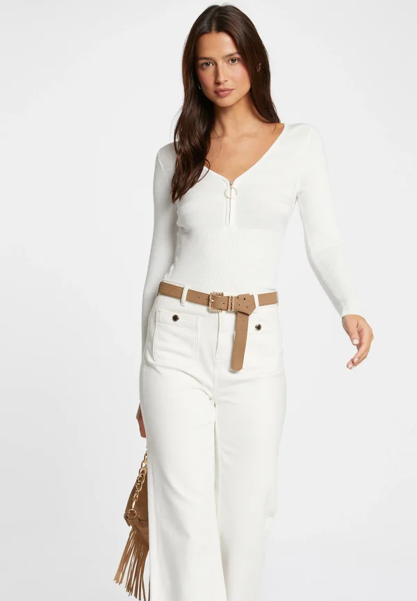 LONG-SLEEVED WITH ZIPPED DETAIL - Strickpullover - ecru