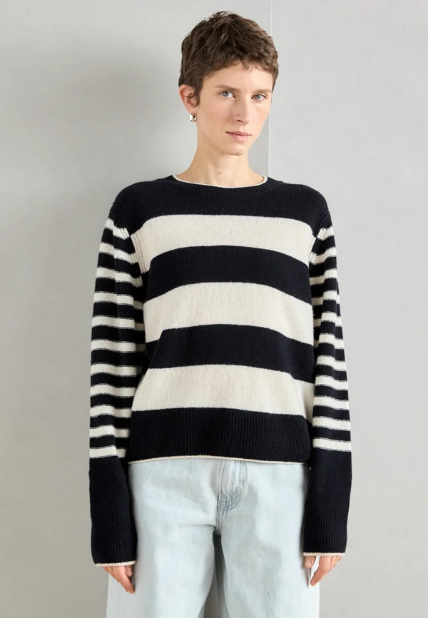 LONGSLEEVE ROUND NECK STRIPED - Strickpullover - deep night blue