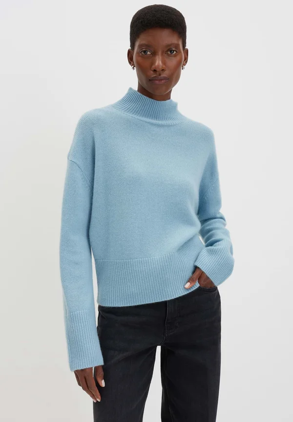 LOOSE FIT TAPERED - Strickpullover - arctic blue
