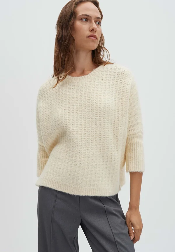 LOOSE FIT TEXTURE - Strickpullover - buttercream