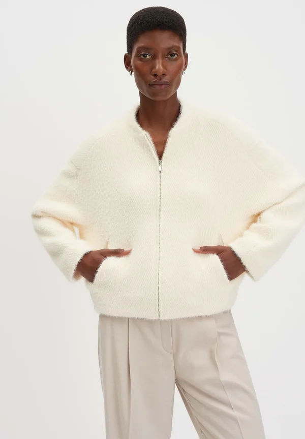 LOOSE TAILORED CLASSIC SOFT - Strickjacke - soft cream