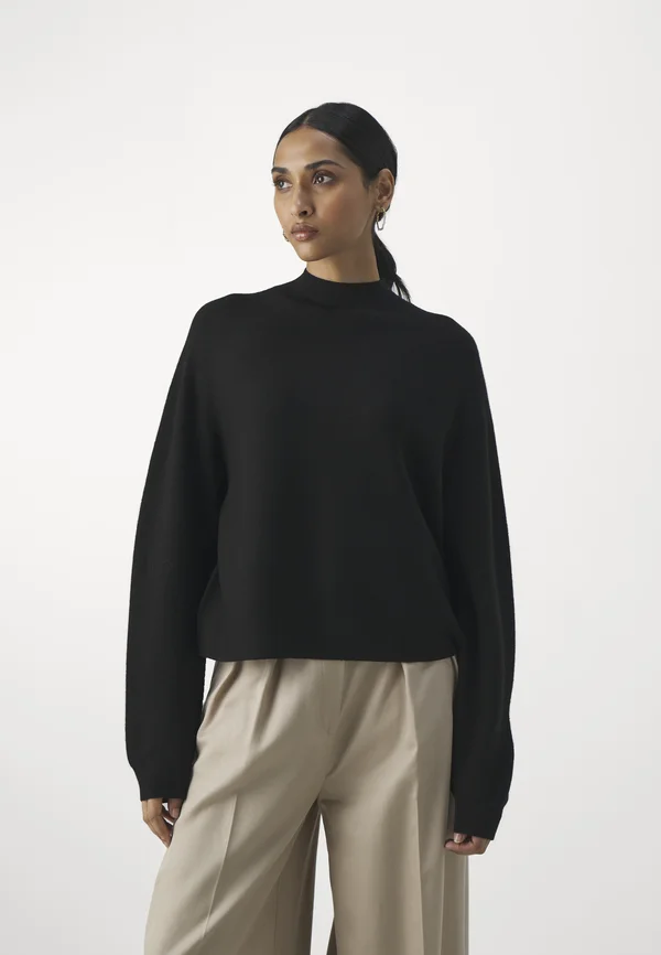 LOTIAMI - Strickpullover - black