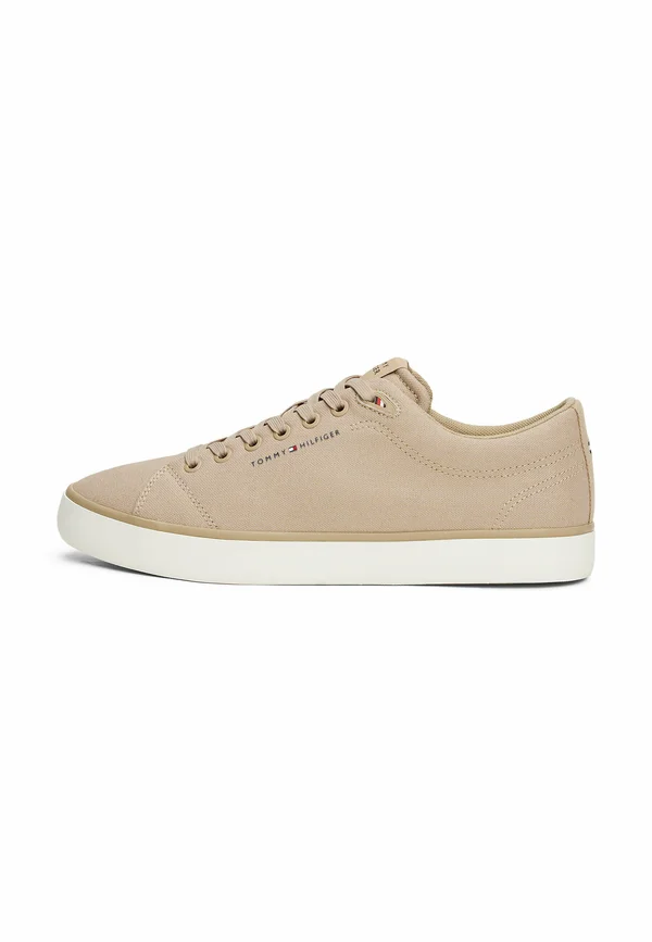 LOW CORE - Sneaker low - beige