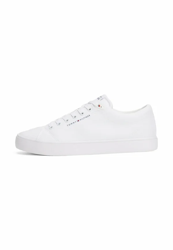 LOW CORE - Sneaker low - white