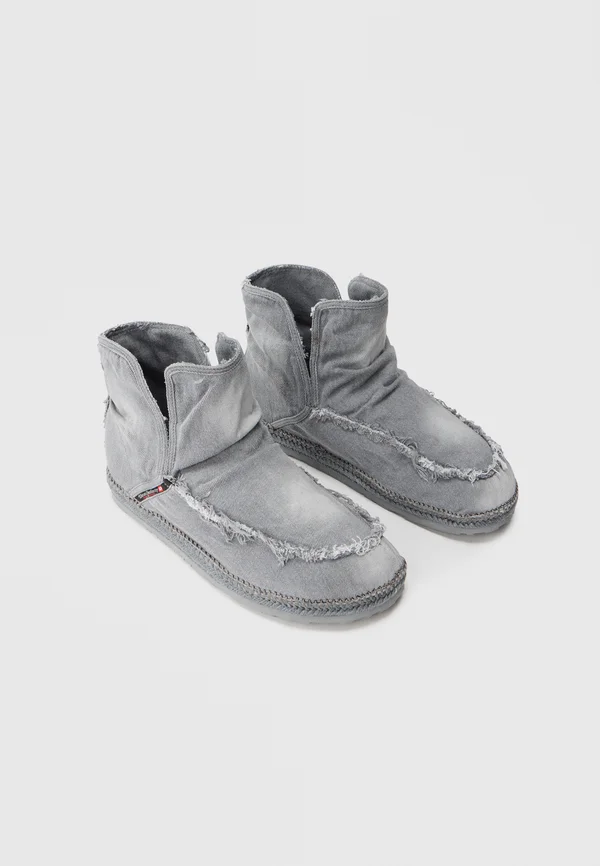 LUKAS UNISEX - Ankle Boot - dark grey