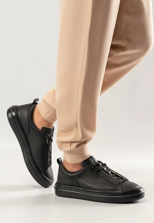 LUX - Sneaker low - schwarz