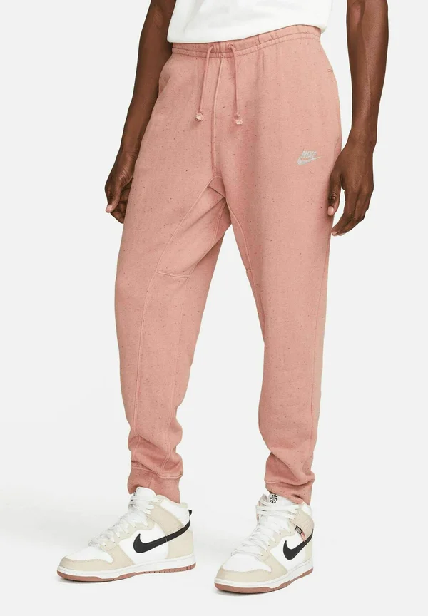 M CLUB REGULAR FIT - Jogginghose - rost